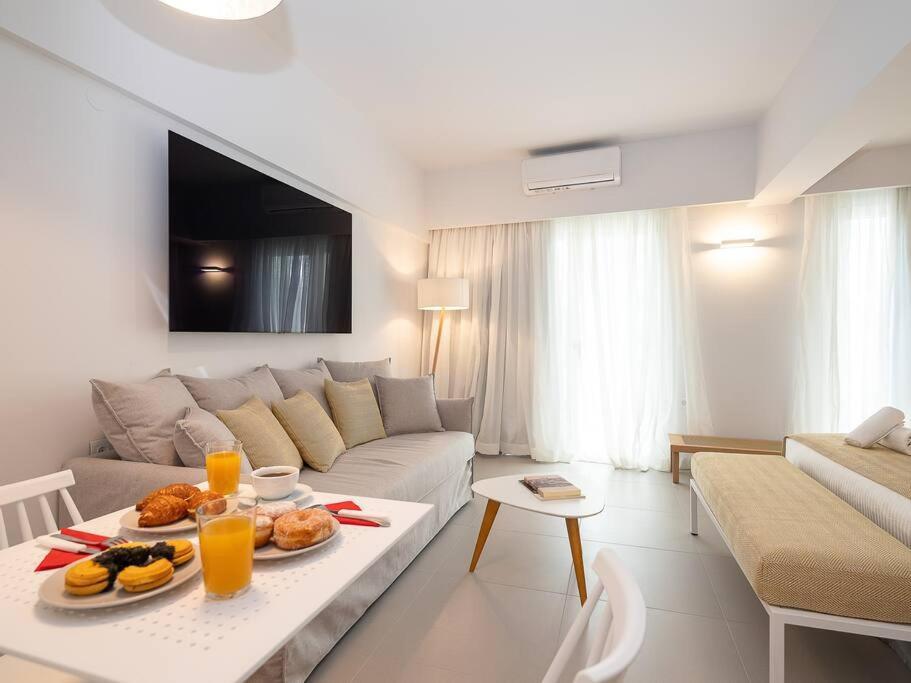 Electra Luxury Apartment At The Heraklion Center Exteriör bild