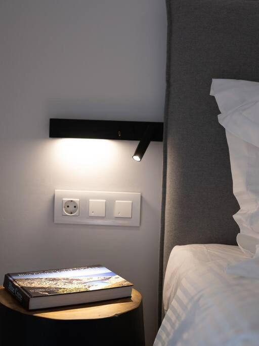 Electra Luxury Apartment At The Heraklion Center Exteriör bild